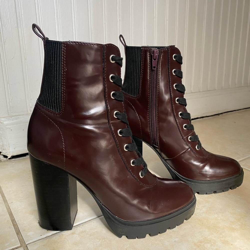 Steve Madden Dark Red Burgundy Latch High Heel Boots, size 7